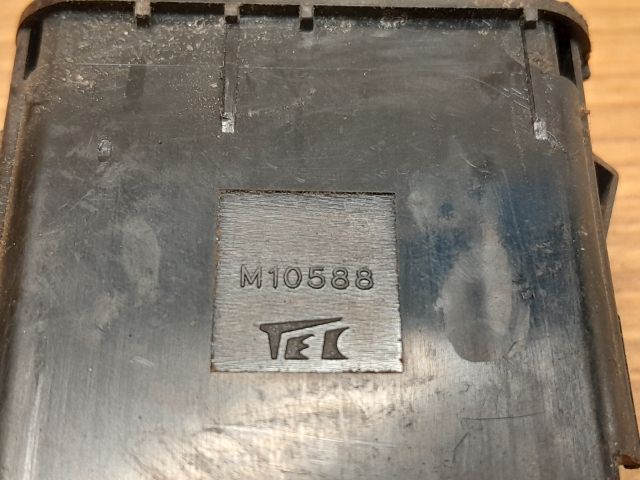 bontott HONDA CIVIC VI Fényszórómagasság Állító Kapcsoló