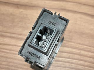 bontott HONDA CIVIC VI Fényszórómagasság Állító Kapcsoló