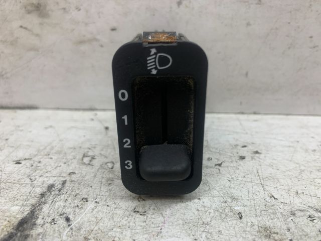 bontott HONDA CIVIC VI Fényszórómagasság Állító Kapcsoló