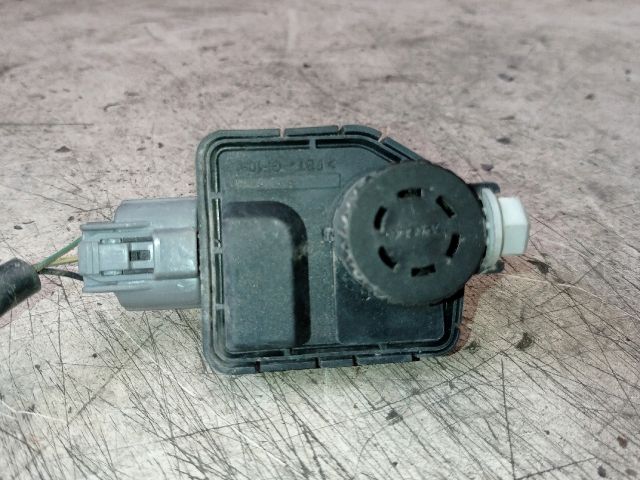 bontott HONDA CIVIC VI Fényszórómagasság Állító Motor (Pozíciófüggetlen)