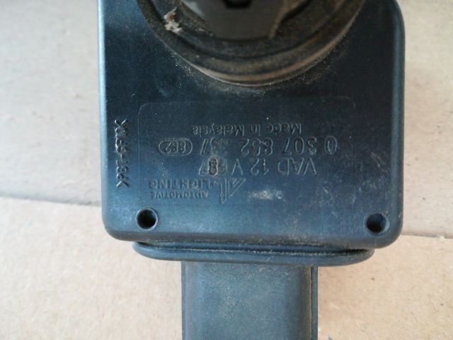 bontott HONDA CIVIC VI Fényszórómagasság Állító Motor (Pozíciófüggetlen)