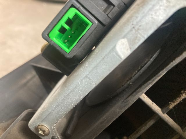 bontott HONDA CIVIC VI Fűtés Box