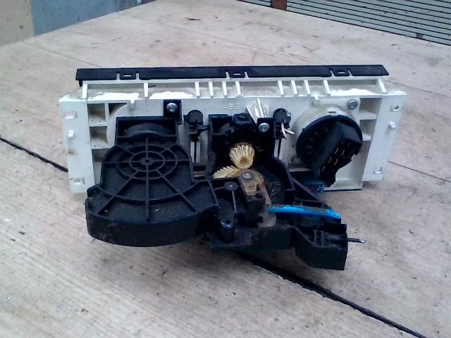 bontott HONDA CIVIC VI Fűtéskapcsoló