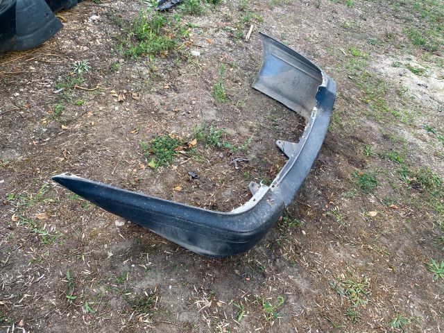 bontott HONDA CIVIC VI Hátsó Lökhárító (Részeivel)