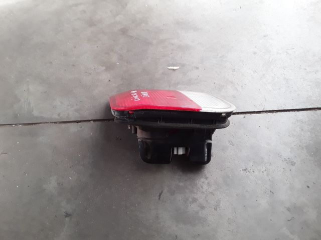 bontott HONDA CIVIC VI Jobb Belső Hátsó Lámpa