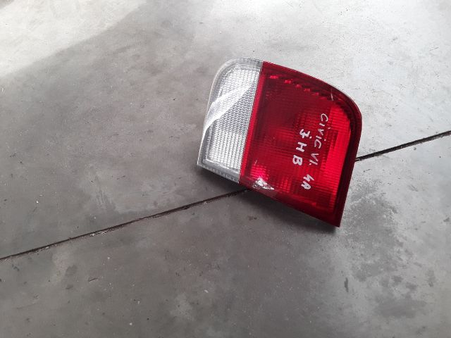 bontott HONDA CIVIC VI Jobb Belső Hátsó Lámpa