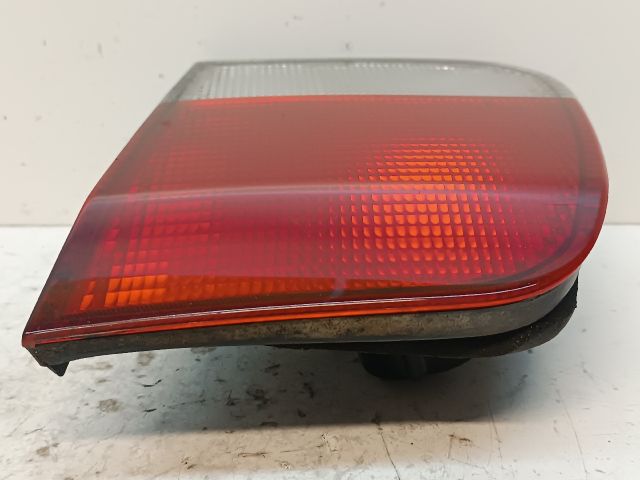 bontott HONDA CIVIC VI Jobb Belső Hátsó Lámpa