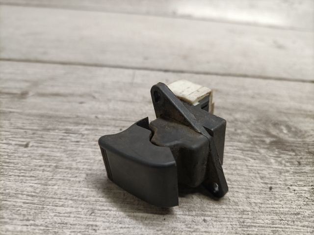 bontott HONDA CIVIC VI Jobb első Ablakemelő Kapcsoló