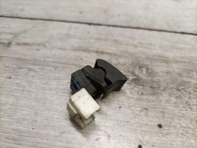 bontott HONDA CIVIC VI Jobb első Ablakemelő Kapcsoló