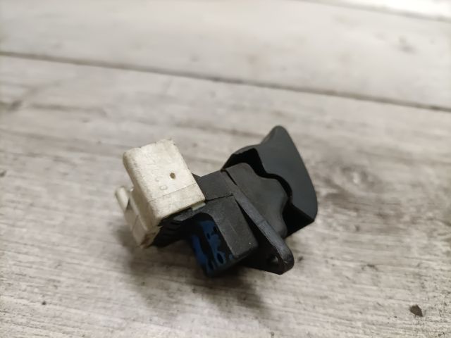 bontott HONDA CIVIC VI Jobb első Ablakemelő Kapcsoló