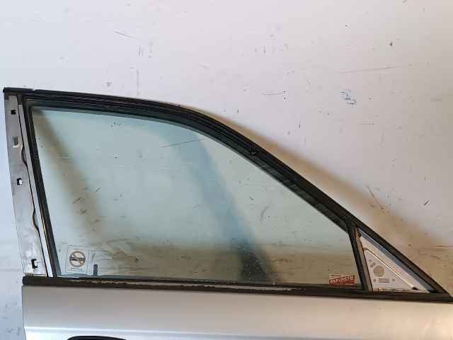 bontott HONDA CIVIC VI Jobb első Ajtó (Részeivel)