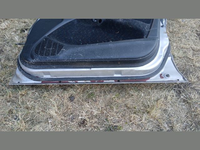 bontott HONDA CIVIC VI Jobb első Ajtó (Részeivel)