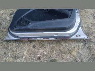 bontott HONDA CIVIC VI Jobb első Ajtó (Részeivel)