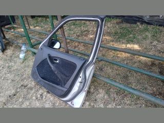 bontott HONDA CIVIC VI Jobb első Ajtó (Részeivel)