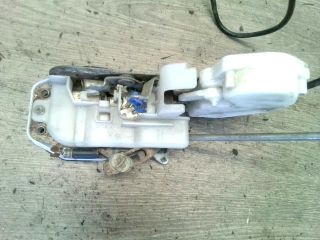 bontott HONDA CIVIC VI Jobb első Ajtózár