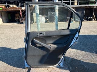 bontott HONDA CIVIC VI Jobb hátsó Ajtó (Részeivel)