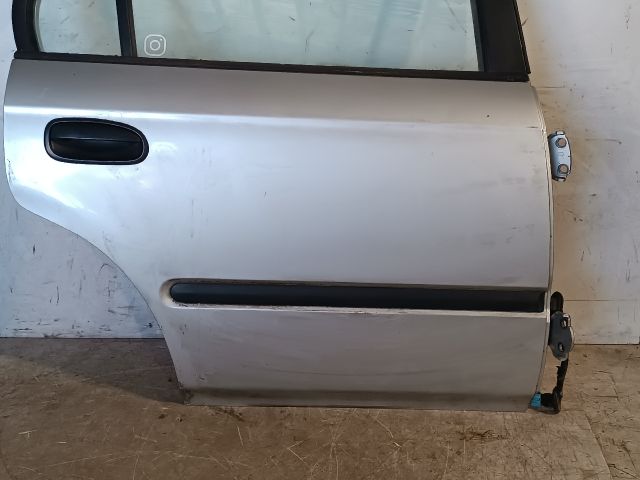 bontott HONDA CIVIC VI Jobb hátsó Ajtó (Részeivel)