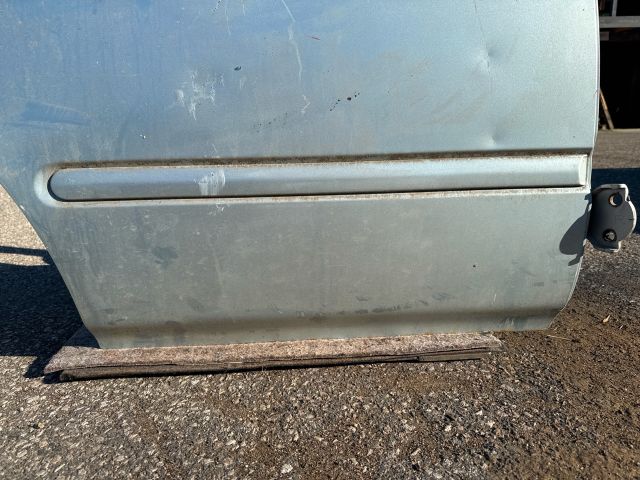 bontott HONDA CIVIC VI Jobb hátsó Ajtó (Részeivel)