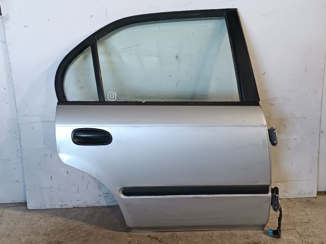 bontott HONDA CIVIC VI Jobb hátsó Ajtó (Részeivel)