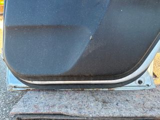 bontott HONDA CIVIC VI Jobb hátsó Ajtó (Részeivel)