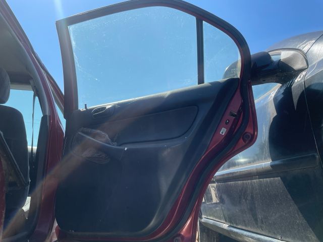 bontott HONDA CIVIC VI Jobb hátsó Ajtó (Üres lemez)