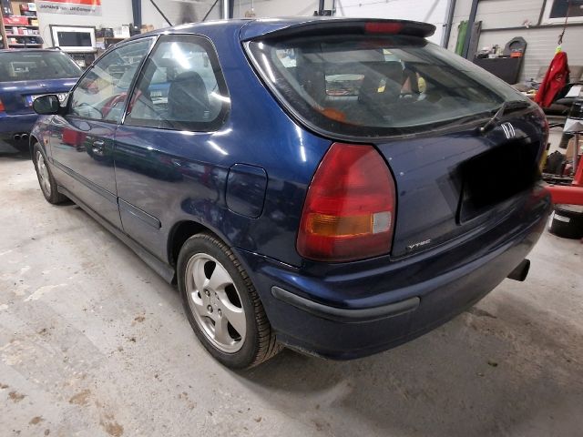 bontott HONDA CIVIC VI Jobb hátsó Biztonsági Öv