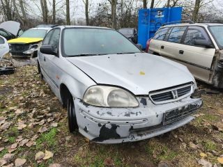 bontott HONDA CIVIC VI Jobb hátsó Dobbetét (Kerékjárati, Műanyag)