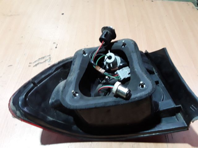 bontott HONDA CIVIC VI Jobb Hátsó Lámpa