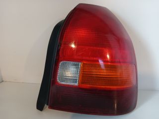 bontott HONDA CIVIC VI Jobb Hátsó Lámpa