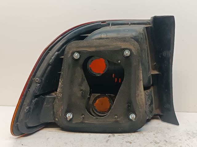 bontott HONDA CIVIC VI Jobb Külső Hátsó Lámpa