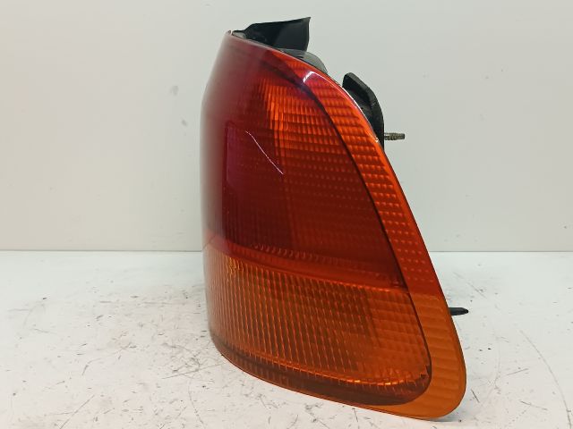 bontott HONDA CIVIC VI Jobb Külső Hátsó Lámpa