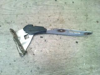 bontott HONDA CIVIC VI Motorháztető Bal Zsanér