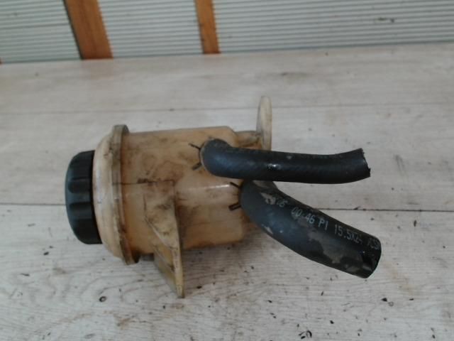 bontott HONDA CIVIC VI Szervóolaj Tartály