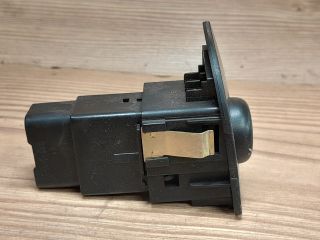 bontott HONDA CIVIC VI Vészvillogó Kapcsoló