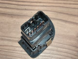 bontott HONDA CIVIC VI Vészvillogó Kapcsoló