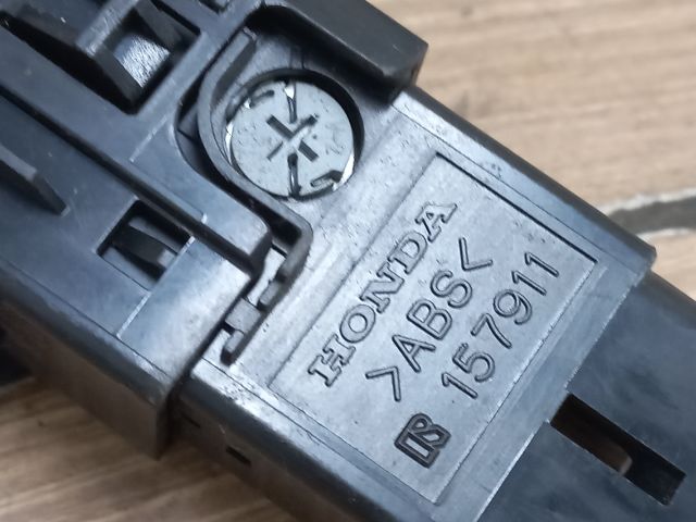 bontott HONDA CIVIC VI Vészvillogó Kapcsoló