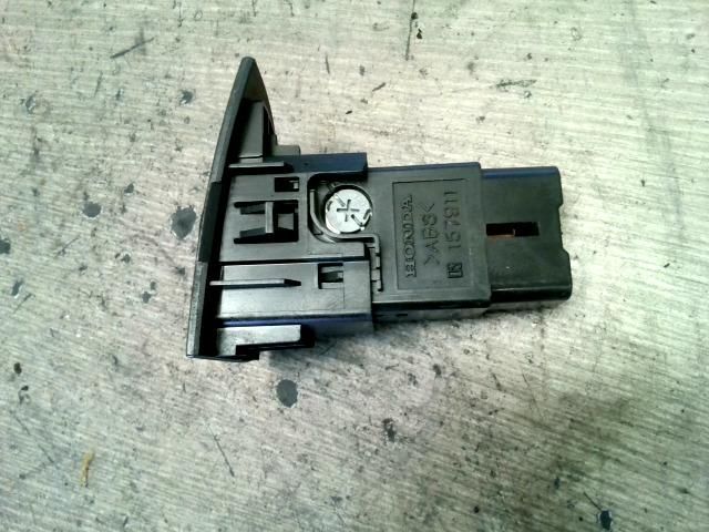 bontott HONDA CIVIC VI Vészvillogó Kapcsoló