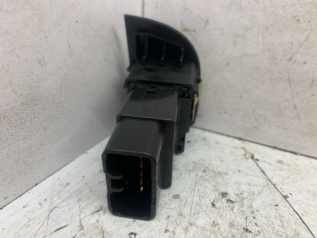 bontott HONDA CIVIC VI Vészvillogó Kapcsoló