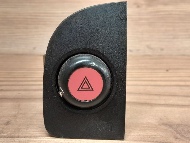 bontott HONDA CIVIC VI Vészvillogó Kapcsoló