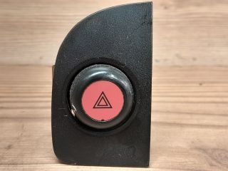 bontott HONDA CIVIC VI Vészvillogó Kapcsoló