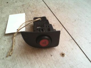 bontott HONDA CIVIC VI Vészvillogó Kapcsoló