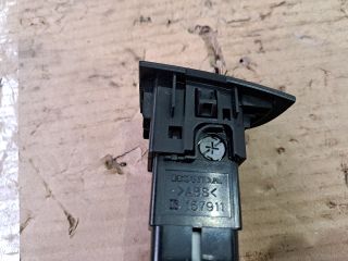 bontott HONDA CIVIC VI Vészvillogó Kapcsoló