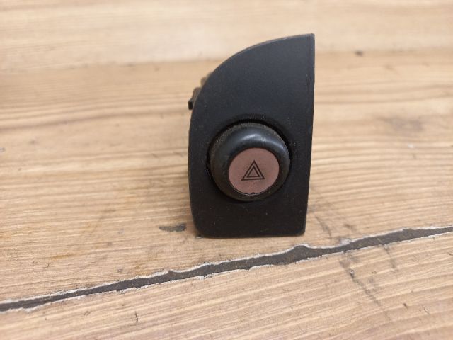 bontott HONDA CIVIC VI Vészvillogó Kapcsoló