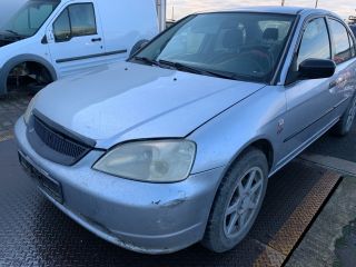 bontott HONDA CIVIC VII Vízhűtő Radiátor (Nem klímás)