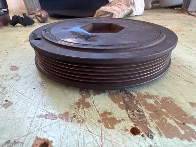 bontott HONDA CIVIC VII Főtengely Szíjtárcsa