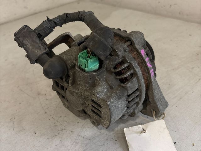 bontott HONDA CIVIC VII Generátor