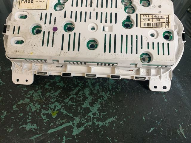 bontott HONDA CIVIC VII Kilométeróra