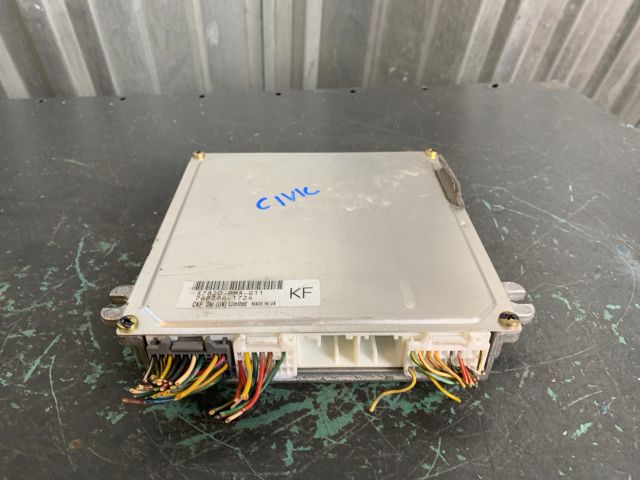 bontott HONDA CIVIC VII Motorvezérlő