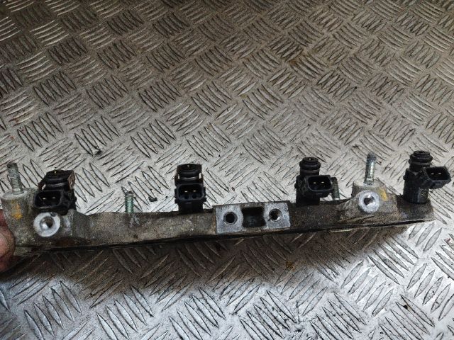 bontott HONDA CIVIC VII Porlasztó (1 db)