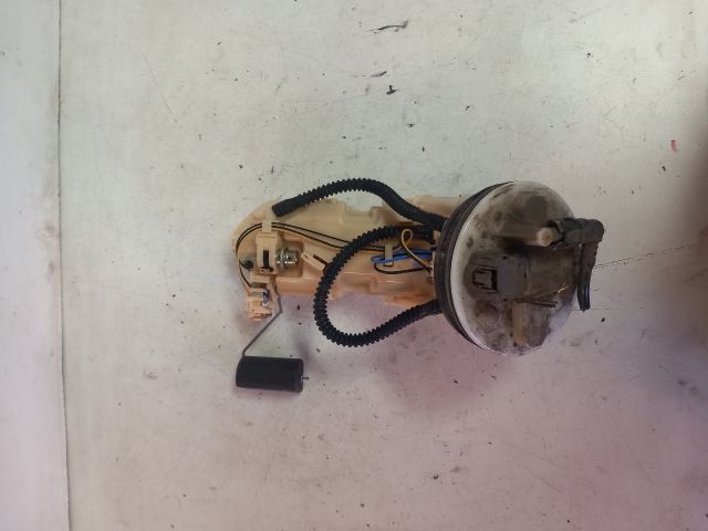 bontott HONDA CIVIC VII Üzemanyag Szivattyú